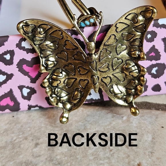🦋Betsey Multicolor Butterfly Bag Charm / Keychain Pink Leopard Gift Box NWT - Picture 3 of 4